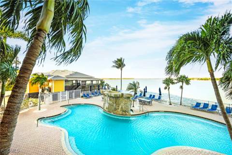 8771 Estero Blvd 701, Bonita Springs FL - photo 15 of 40