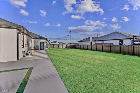 18 Nelson Rd N, Cape Coral FL - photo 23 of 28