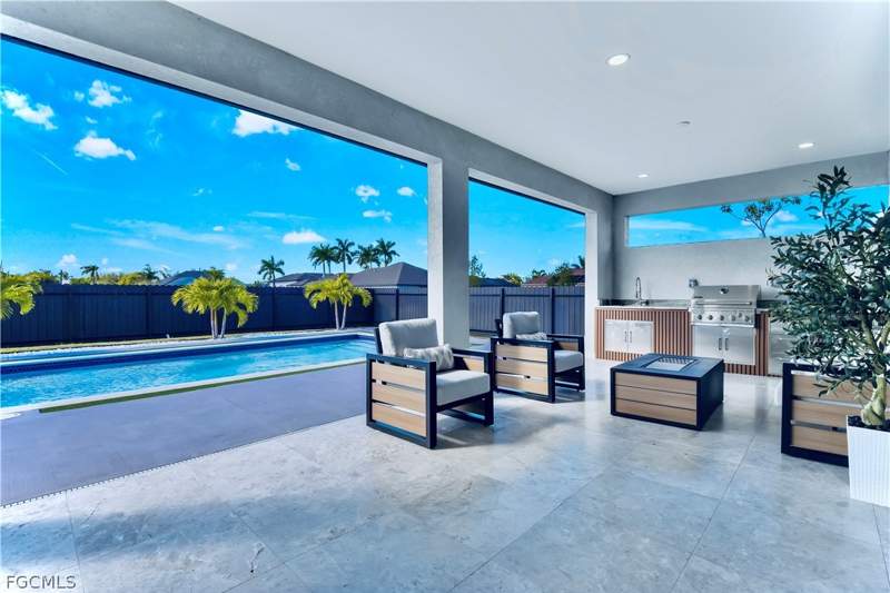 4 bedroom SingleFamilyResidence at 18 Nelson Rd N, Cape Coral, Cape Coral — photo 4