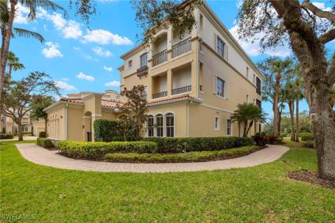 2621 Estrella Ct 1601, Naples FL - photo 24 of 43