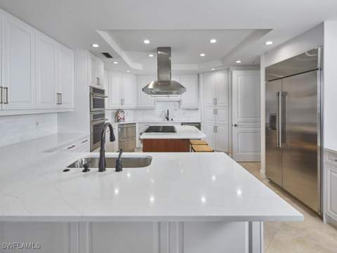 970 Cape Marco Dr 1107, Marco Island FL - photo 14 of 37