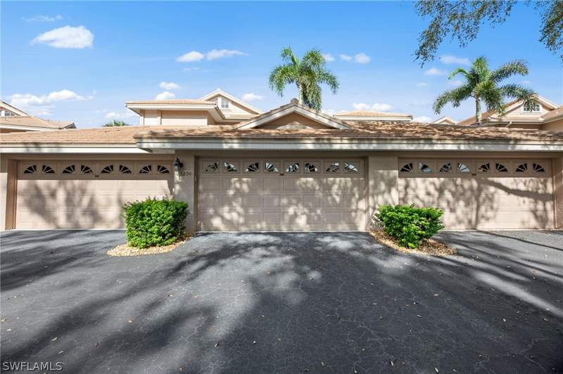 3 bedroom Condominium at 26290 Devonshire Ct 201, Waterford At Bonita Bay, Bonita Springs — photo 2