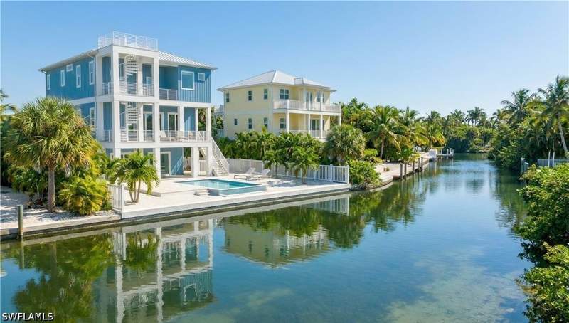 5 bedroom SingleFamilyResidence at 168 Chapel ST, SEAGRAPE, Fort Myers Beach — photo 5