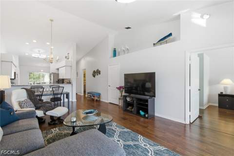 14511 Hickory Hill Ct 524, Fort Myers FL - photo 10 of 27