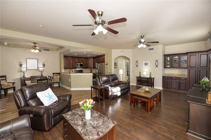 2 bedroom Condominium at 1520 SW 50th St 102, Porto Vista Condo, Cape Coral — photo 4