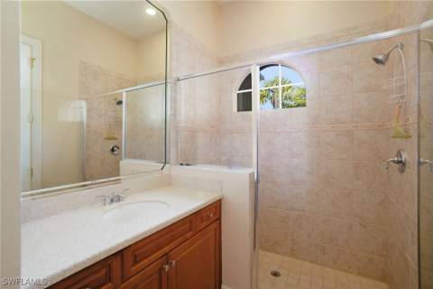 17015 Porta Vecchio Way 101, Naples FL - photo 18 of 39