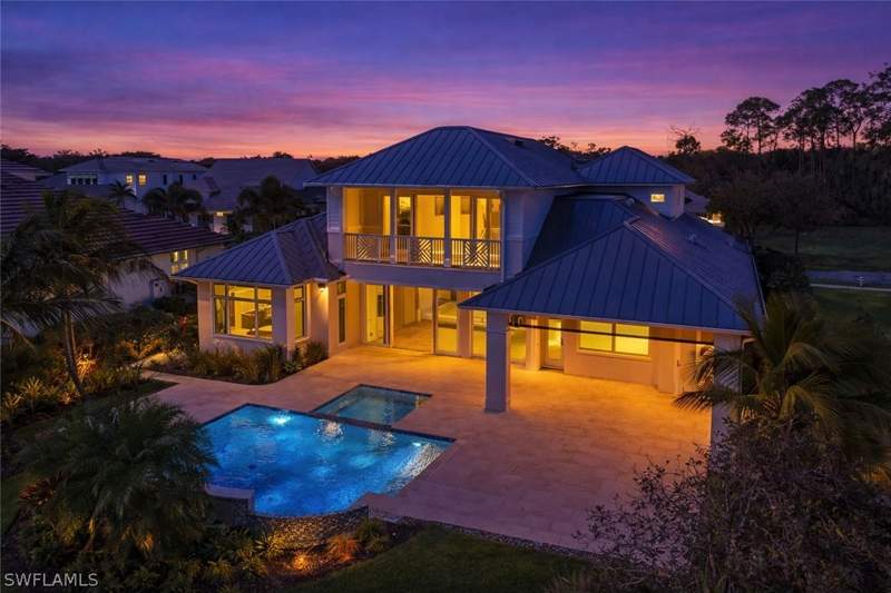 4 bedroom SingleFamilyResidence at 16716 Enclave Cir, The Enclave Of Distinction, Naples — photo 2