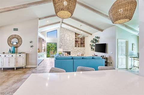 4960 Joewood Dr, Sanibel FL - photo 12 of 50