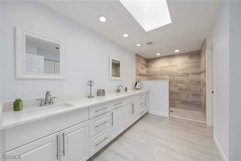 15667 Carriedale Ln, Fort Myers FL - photo 23 of 49