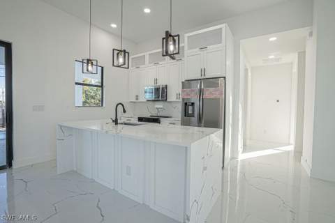 405 Kismet Pkwy E, Cape Coral FL - photo 18 of 50