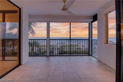 9415 Gulf Shore Dr 102, Naples FL - photo 23 of 43