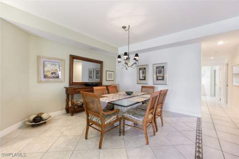 610 Laguna Royale Blvd 1001, Naples FL - photo 16 of 30