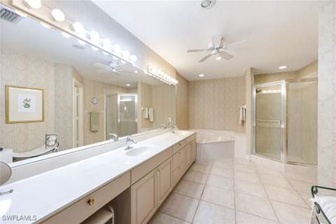 610 Laguna Royale Blvd 1001, Naples FL - photo 19 of 30