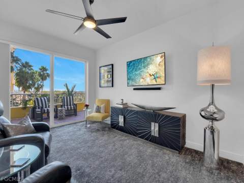 6061 Silver King Blvd 106, Cape Coral FL - photo 21 of 50