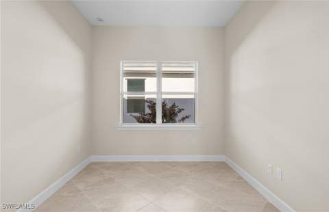 7136 Chapel Creek Ln, North Fort Myers FL - photo 14 of 50