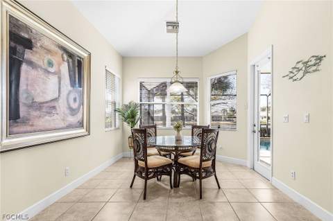 3811 Lakeview Isle Ct, Fort Myers FL - photo 13 of 42