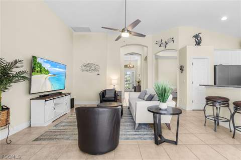 3811 Lakeview Isle Ct, Fort Myers FL - photo 15 of 42