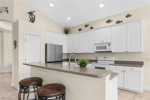 3811 Lakeview Isle Ct, Fort Myers FL - photo 9 of 42