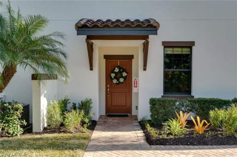 15184 Butler Lake Dr 101, Naples FL - photo 6 of 38