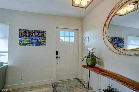 305 SE 14th Ter, Cape Coral FL - photo 6 of 44