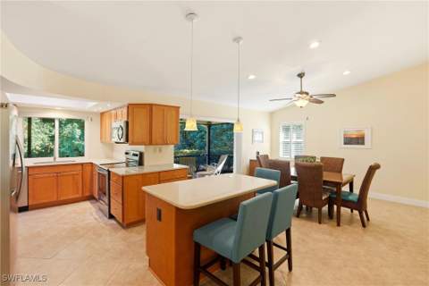 142 Old Tamiami Trl, Naples FL - photo 13 of 48
