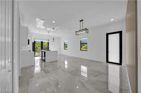 711 Roma Ave S, Lehigh Acres FL - photo 13 of 38