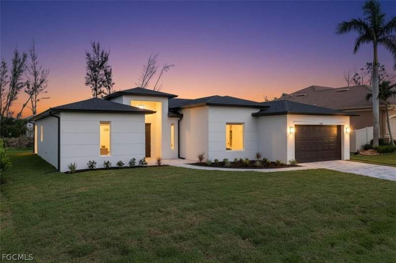 3 bedroom SingleFamilyResidence at 1202 SW 8th Pl, Cape Coral, Cape Coral — photo 2