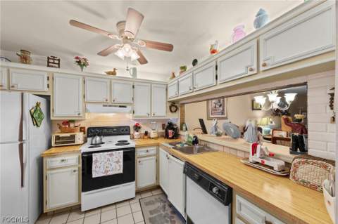 9305 Lake Park Dr 102, Fort Myers FL - photo 10 of 37