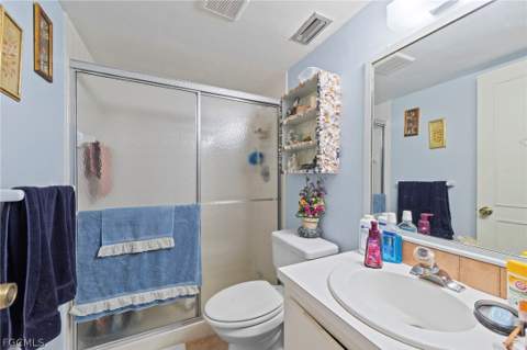9305 Lake Park Dr 102, Fort Myers FL - photo 22 of 37