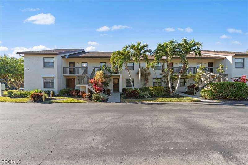 2 bedroom Condominium at 9305 Lake Park Dr 102, Central Park South Condos, Fort Myers — photo 5