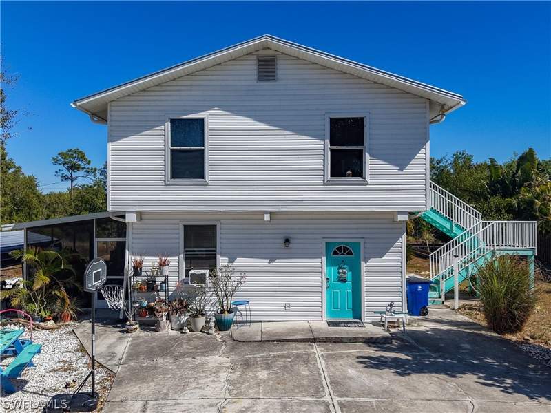 3 bedroom SingleFamilyResidence at 8628 Yukon Ct, Kreamers Avocado Subd, St James City — photo 2