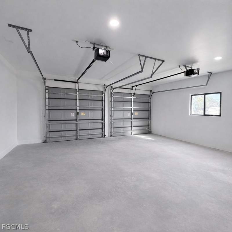 4 bedroom SingleFamilyResidence at 3985 Everglades Blvd N, Golden Gate Estates, Naples — photo 4