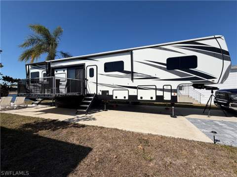 20090 Ponce De Leon Dr, Estero FL - photo 6 of 11