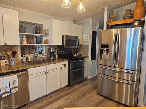 14 Peridot Ave 14PT, Naples FL - photo 17 of 35