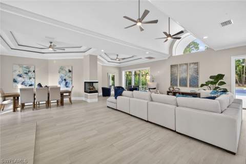 6461 Livingston Woods Ln, Naples FL - photo 6 of 40