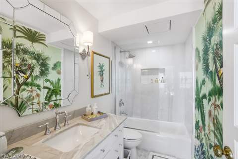 3003 Gulf Shore Blvd N 701, Naples FL - photo 16 of 20
