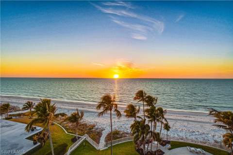 3003 Gulf Shore Blvd N 701, Naples FL - photo 18 of 20