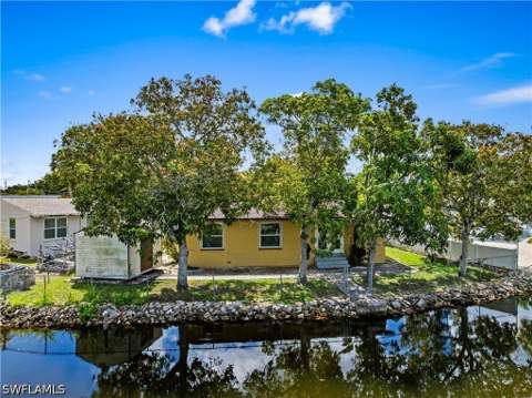 579 13th St N, Naples FL - photo 24 of 38
