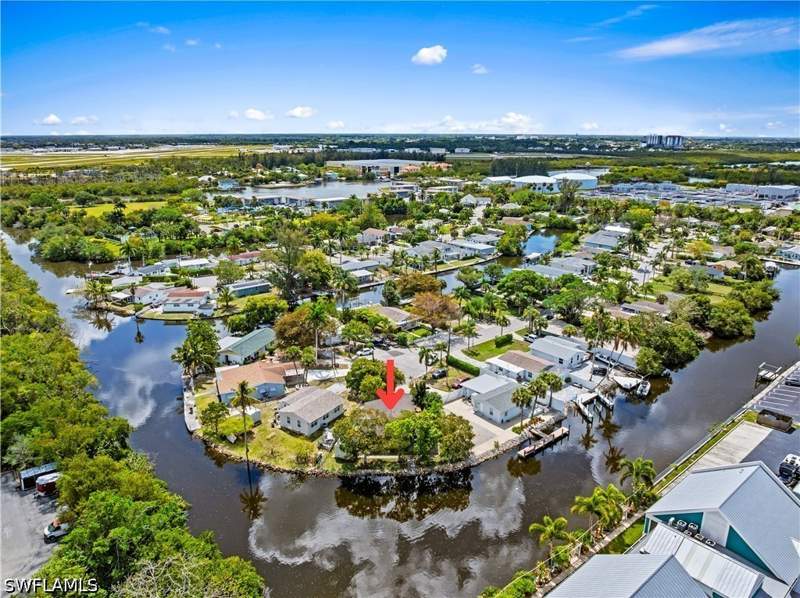 3 bedroom SingleFamilyResidence at 579 13th St N, River Park, Naples — photo 3