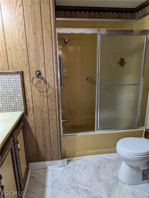 807 Holly Berry Ct, North Fort Myers FL - photo 18 of 48