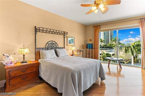 4501 Gulf Shore Blvd N 405, Naples FL - photo 10 of 35