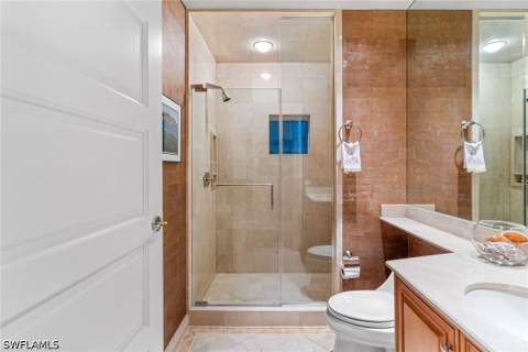 4501 Gulf Shore Blvd N 405, Naples FL - photo 18 of 35