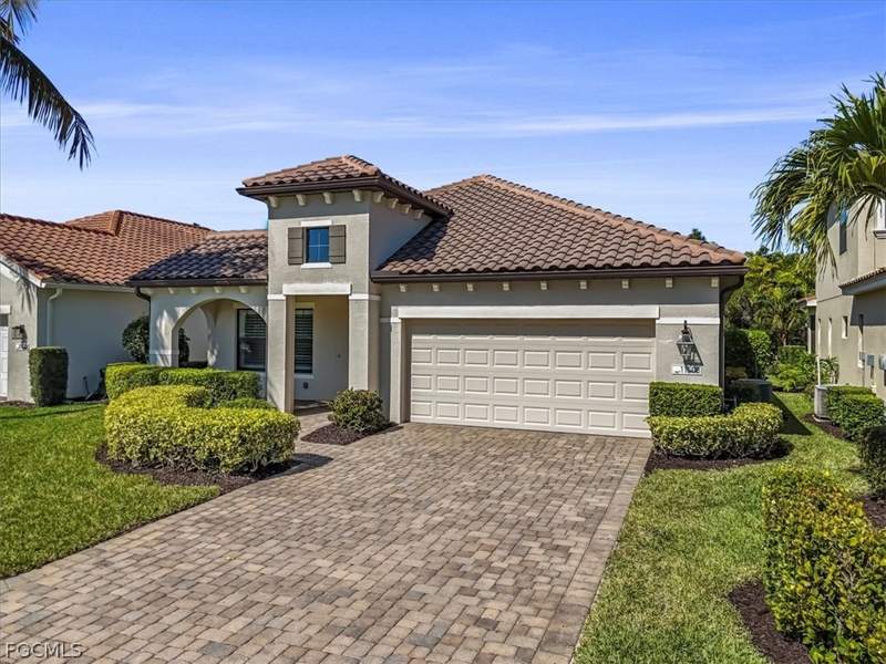 3 bedroom SingleFamilyResidence at 11508 Grey Egret Cir, Cypress Walk, Fort Myers — photo 2