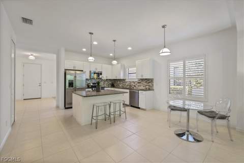11508 Grey Egret Cir, Fort Myers FL - photo 21 of 39