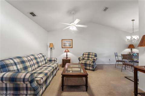 8340 Charter Club Cir 9, Fort Myers FL - photo 10 of 39