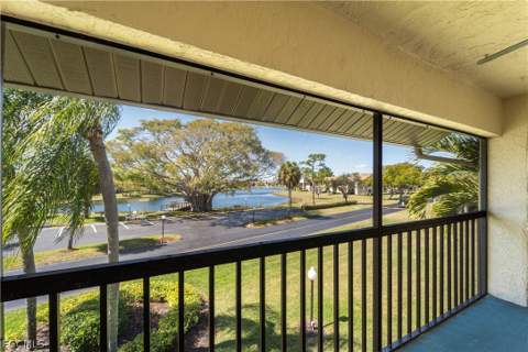 8340 Charter Club Cir 9, Fort Myers FL - photo 22 of 39