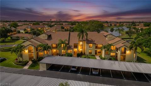 8340 Charter Club Cir 9, Fort Myers FL - photo 6 of 39