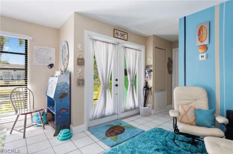 913 SE 26th Ter, Cape Coral FL - photo 14 of 50