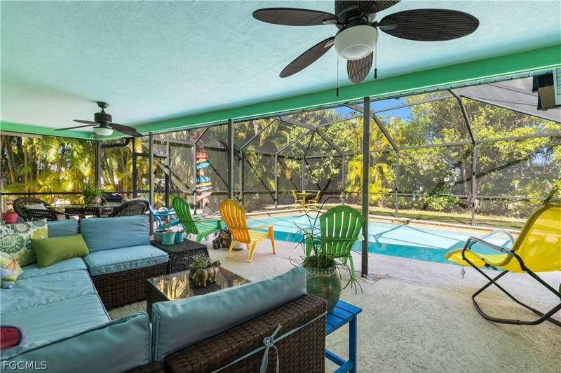 2 bedroom SingleFamilyResidence at 913 SE 26th Ter, Cape Coral, Cape Coral — photo 5