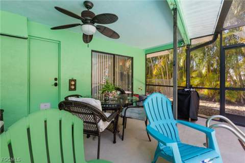 913 SE 26th Ter, Cape Coral FL - photo 6 of 50